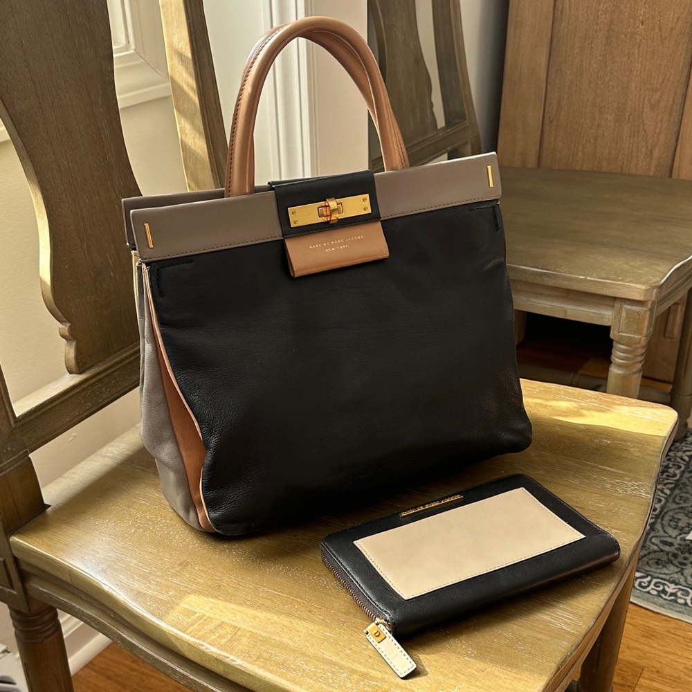Marc By Marc Jacobs Black and Tan Tote Bag